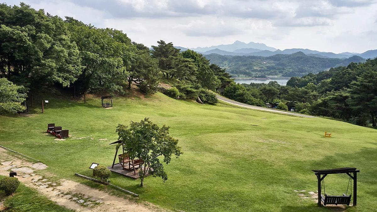 Club Es Jecheon Resort Chechon Exterior photo